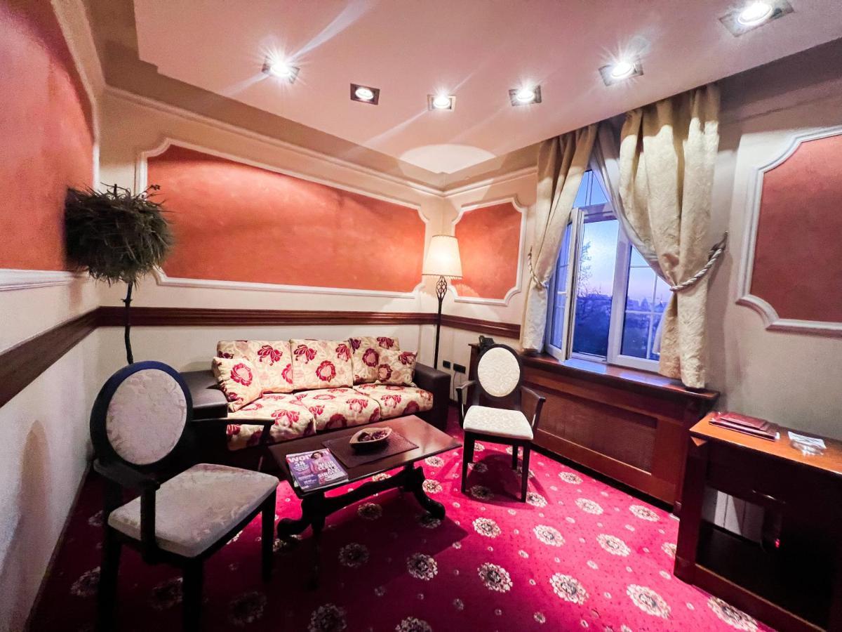 Hotel Manjez Centar Belgrad Zewnętrze zdjęcie