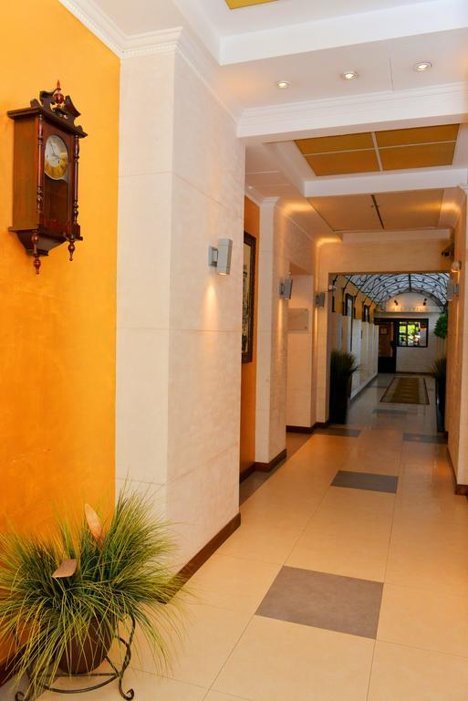 Hotel Manjez Centar Belgrad Zewnętrze zdjęcie